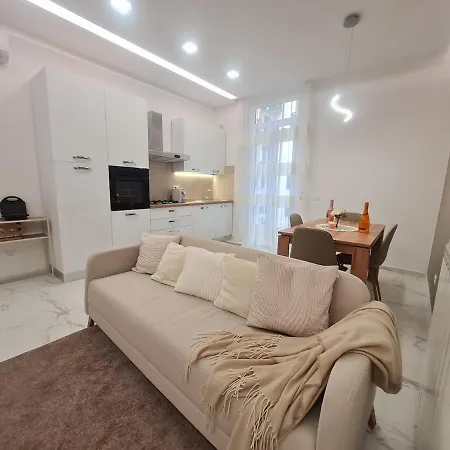 Apartment Allamani House Citra